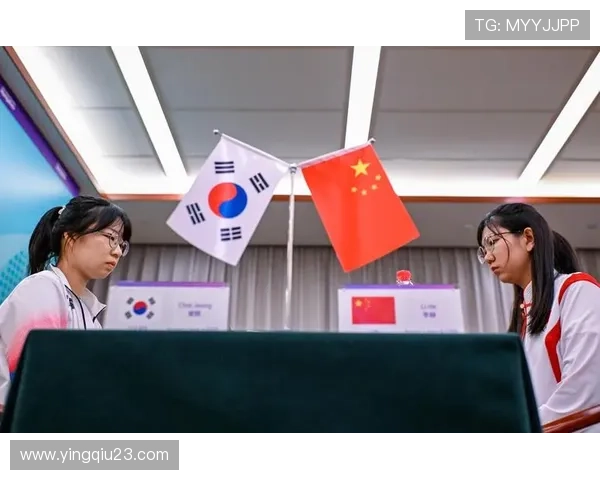 成都排球队在亚运会上的灵活性表现引发热议展现团队协作与战术创新 成都排球队在亚运会上的灵活性表现引发热议展现团队协作与战术创新